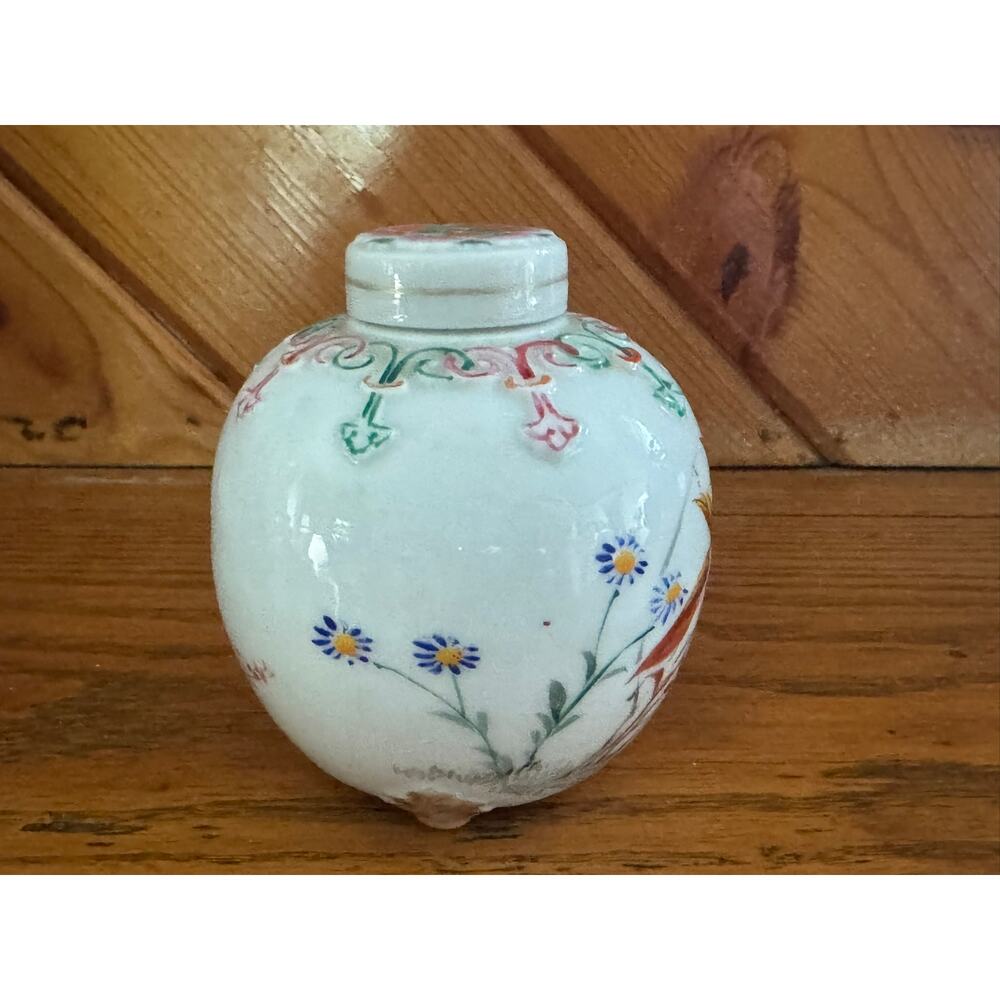 Vintage Hand Painted Porcelain Mini Bud Vase Floral Footed Ginger Jar Style - Picture 3 of 8